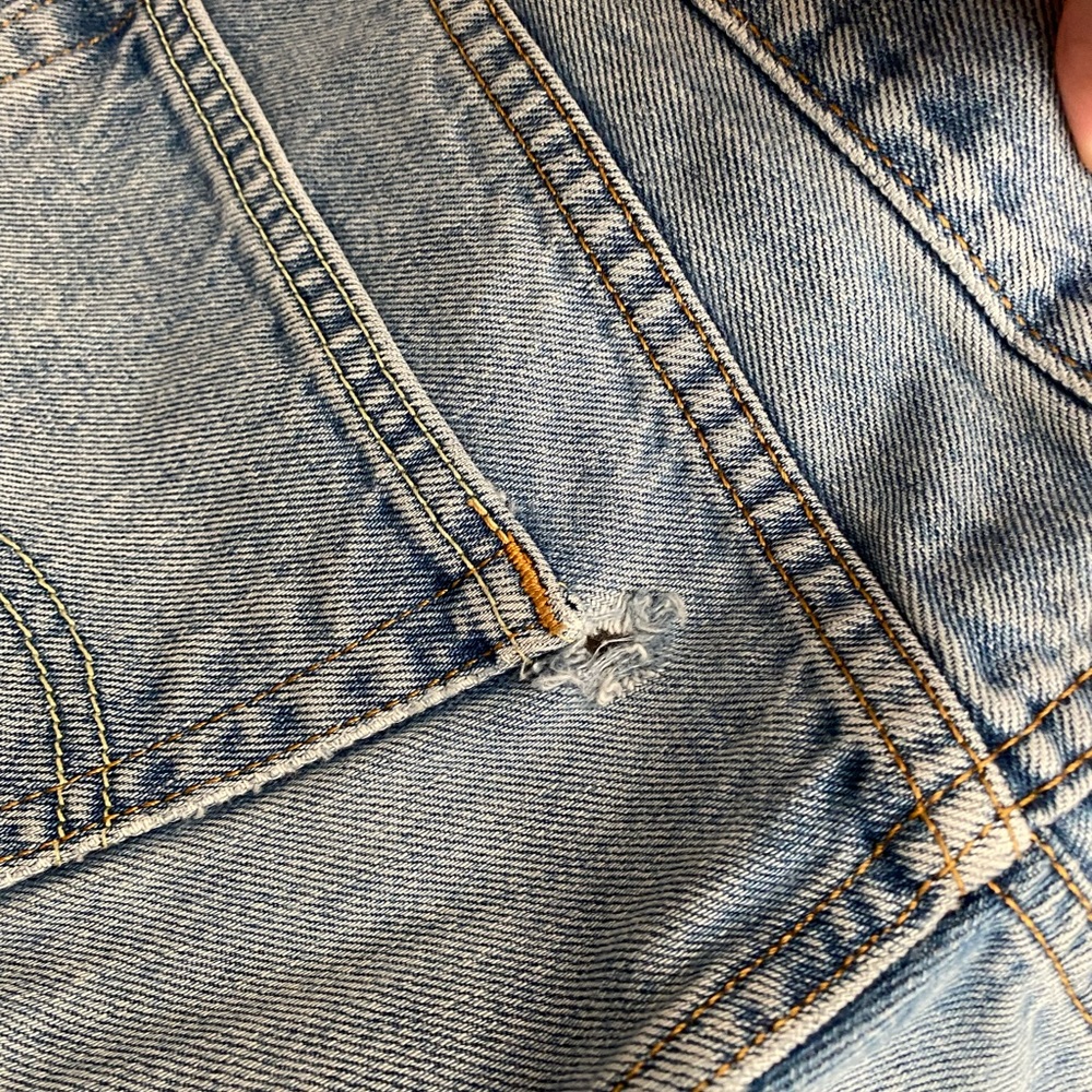 Levi Jeans - Picture 4 of 4